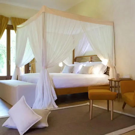 Veneziano Lefkada ホテル 4*