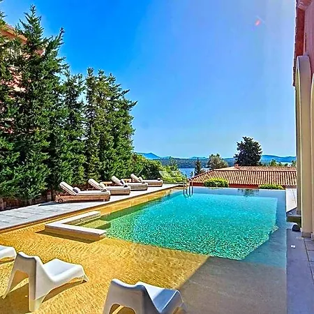 Veneziano Lefkada ホテル
